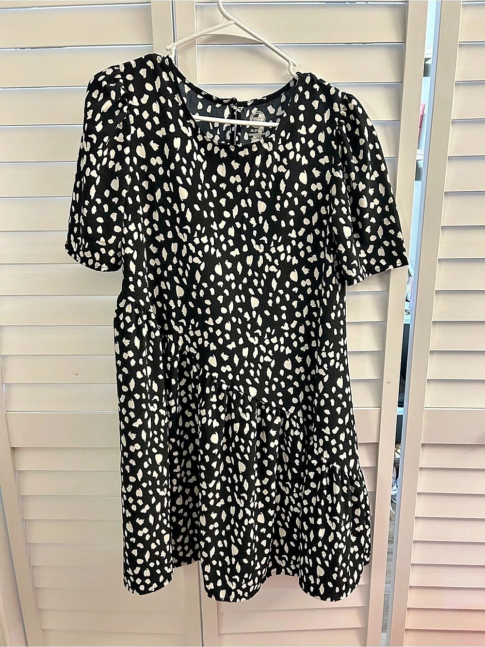 Black and white spotted Wonder Nation girls dress